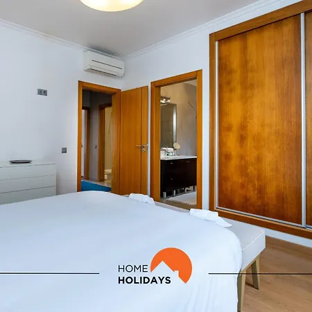 Villa #196 Villa Modern With Share Pool In Balaia *