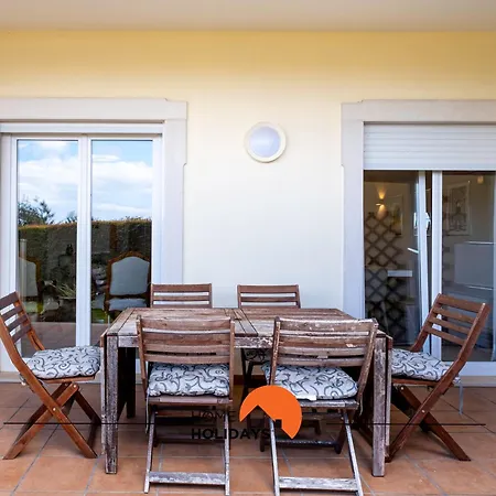 #196 Villa Modern With Share Pool In Balaia *